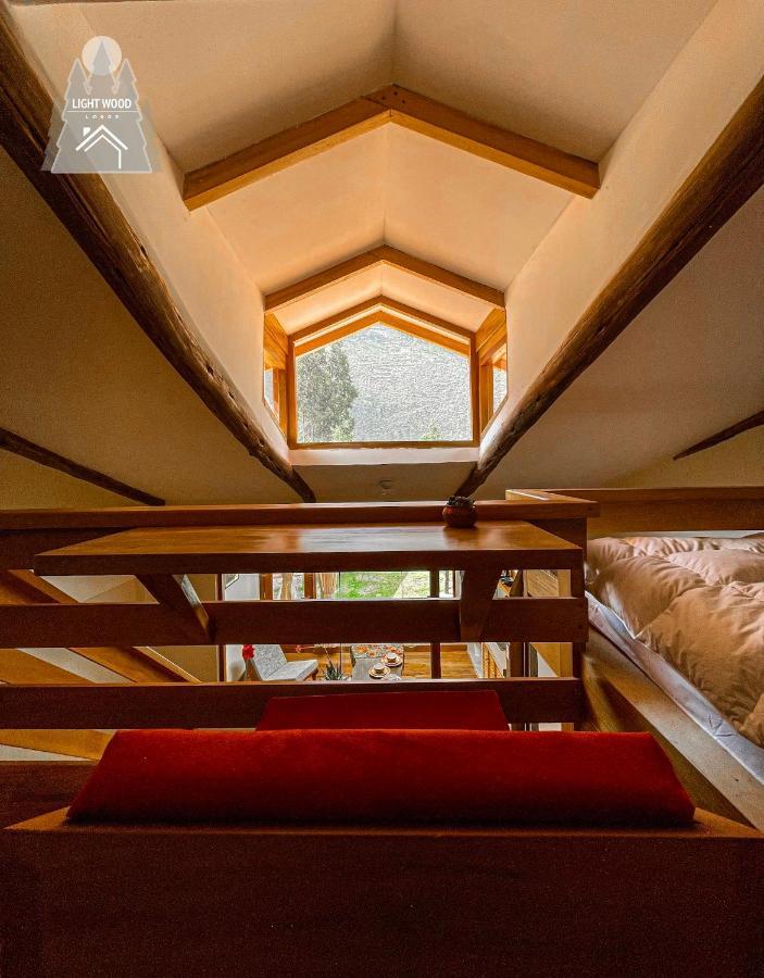 Hotel Light Wood Calca Exterior foto